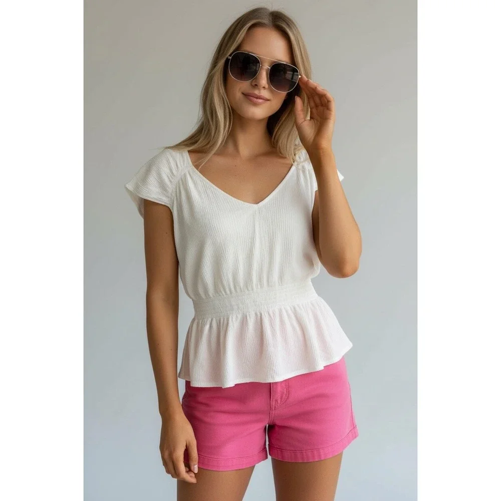 Old Navy Large White Textured Peplum V Neck Cap Sleeve Top Women's - Picture 2 of 9